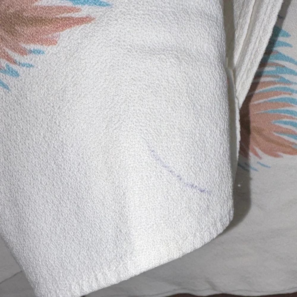 Vintage 1950’s tropical pastel Floral tablecloth- Blue, Green, and Pink. 150‎